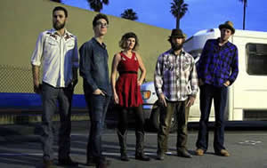 Dead Winter Carpenters